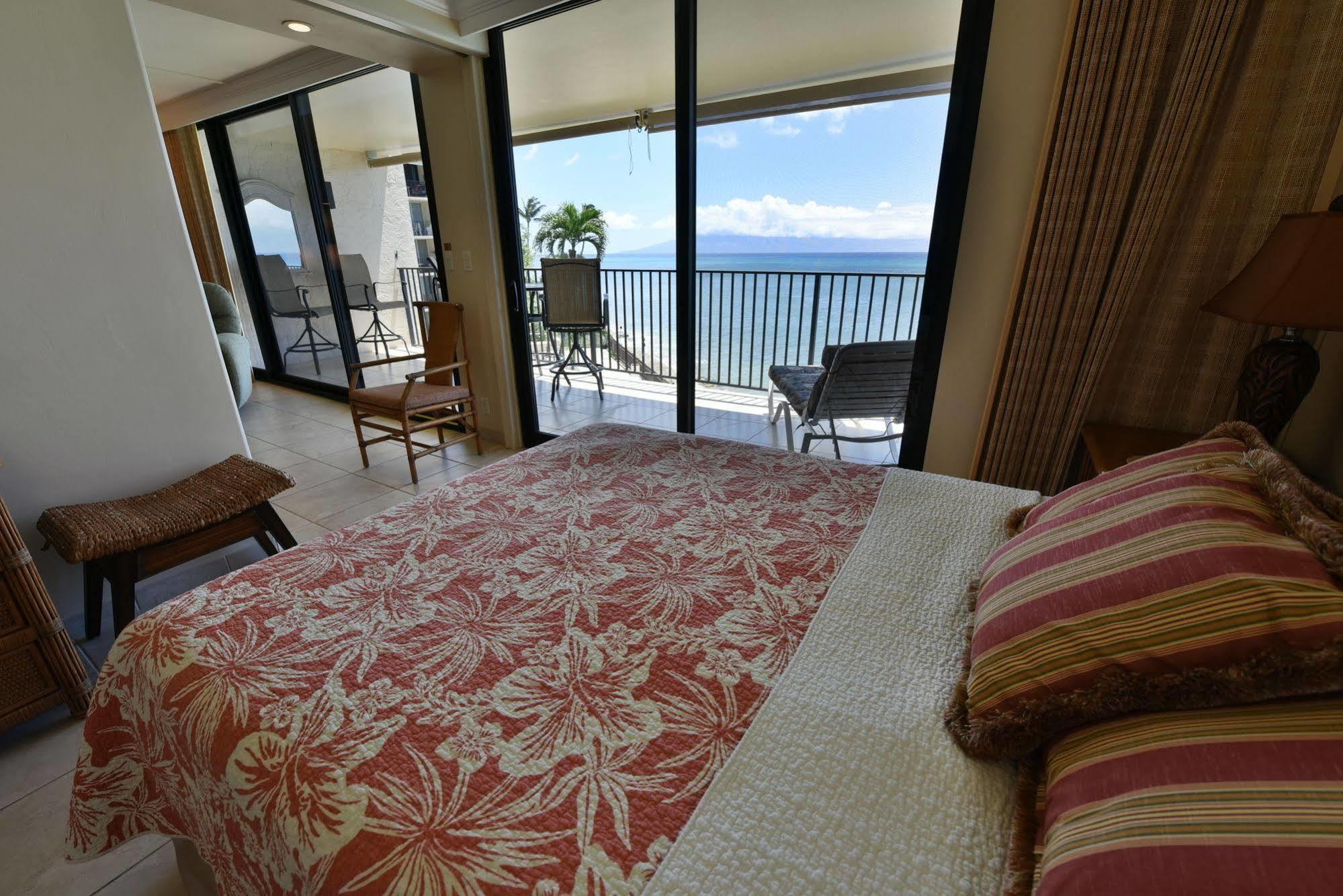 Hololani Oceanfront Condominiums Napili-Honokowai Eksteriør bilde